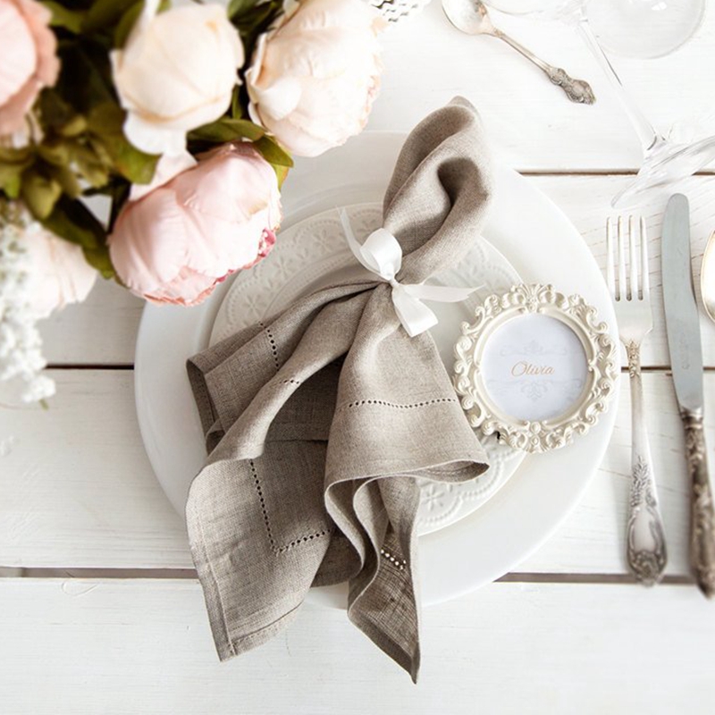 Белая салфетка из 4 предметов, – обзор и цена Monogrammed Handkerchief